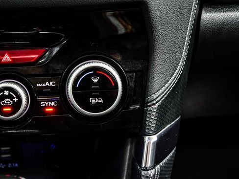 Used 2022 Subaru Forester Touring image 23