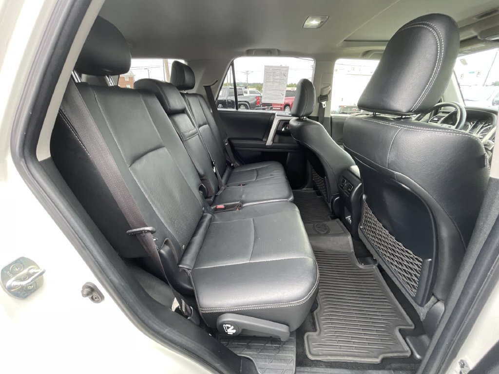Used 2023 Toyota 4Runner Limited RWD image 28