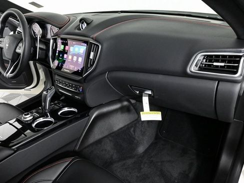 New 2024 Maserati Ghibli Modena Ultima Q4 image 24