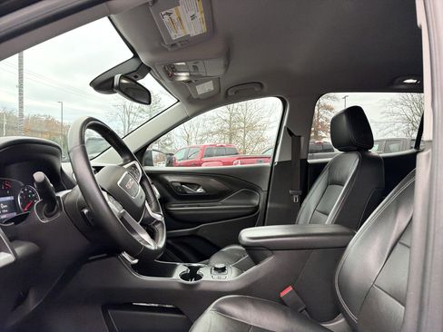 Certified 2023 GMC Terrain SLT image 12