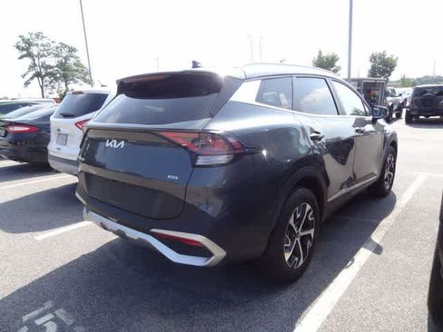 Used 2024 Kia Sportage EX AWD/4WD image 4