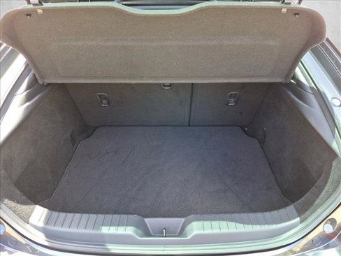 Used 2023 MAZDA MAZDA3 s FWD image 6