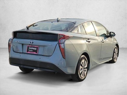 Used 2017 Toyota Prius Three FWD image 5