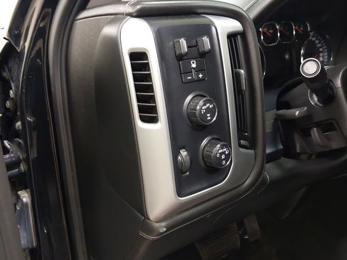 Used 2018 GMC Sierra 1500 SLT w/ SLT Premium Package image 24