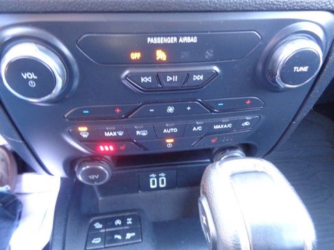 Used 2021 Ford Ranger Lariat w/ Equipment Group 501A High image 31