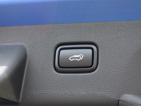 New 2026 Kia Sportage EX w/ EX Panorama Roof Package image 17