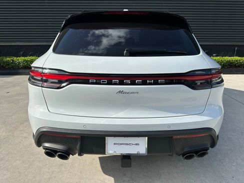 Certified 2023 Porsche Macan Turbo image 12
