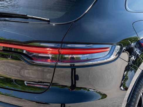 New 2026 Porsche Macan AWD/4WD image 14