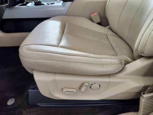 Certified 2018 Ford F150 Lariat w/ Equipment Group 502A Luxury image 13