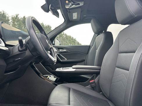 Used 2023 BMW X1 xDrive28i w/ Premium Package image 17