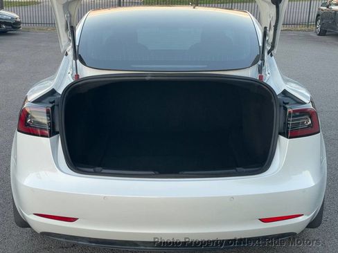Used 2019 Tesla Model 3 Long Range RWD image 26