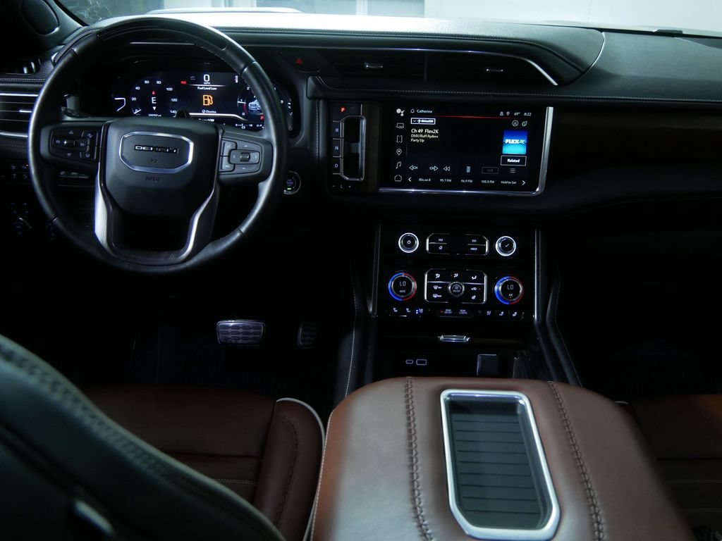 Used 2024 GMC Yukon Denali Ultimate AWD/4WD image 22