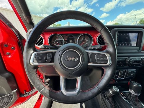 Used 2020 Jeep Wrangler Unlimited Rubicon w/ Steel Bumper Group AWD/4WD image 21