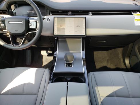 New 2026 Land Rover Range Rover Evoque S AWD/4WD image 14