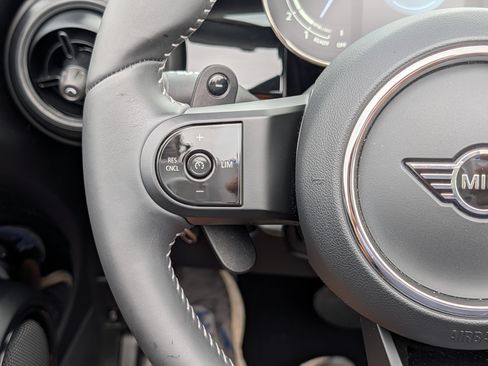 Used 2023 MINI Cooper S w/ Signature Upholstery Package FWD image 27