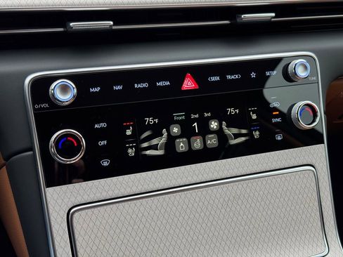 New 2026 Genesis GV80 2.5T Prestige image 39