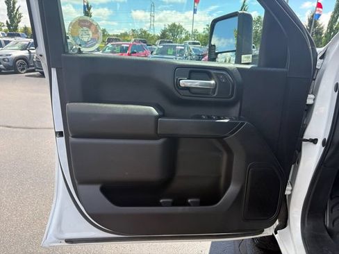 Used 2021 GMC Sierra 2500 4x4 Double Cab w/ Convenience Package image 17