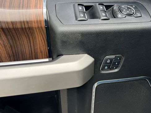 Used 2015 Ford F150 Lariat w/ Equipment Group 502A Luxury image 11