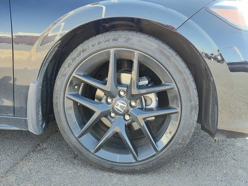 Used 2023 Honda Civic Sport image 4