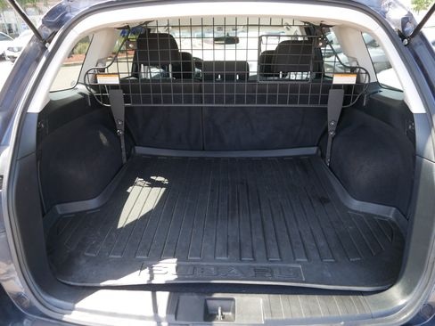 Used 2013 Subaru Outback 2.5i Premium AWD/4WD image 18