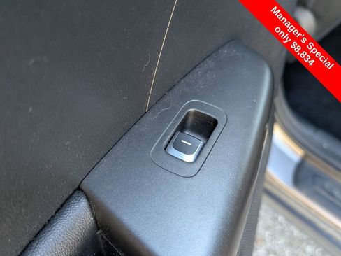 Used 2017 Kia Sportage LX image 11