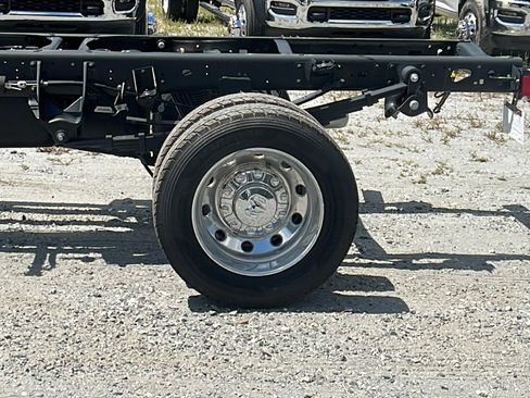 New 2025 RAM 5500 2WD Regular Cab image 12