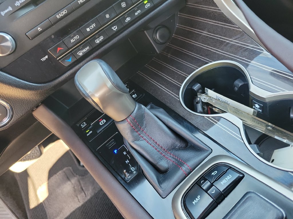Used 2016 Lexus RX 350 FWD w/ Luxury Package image 28