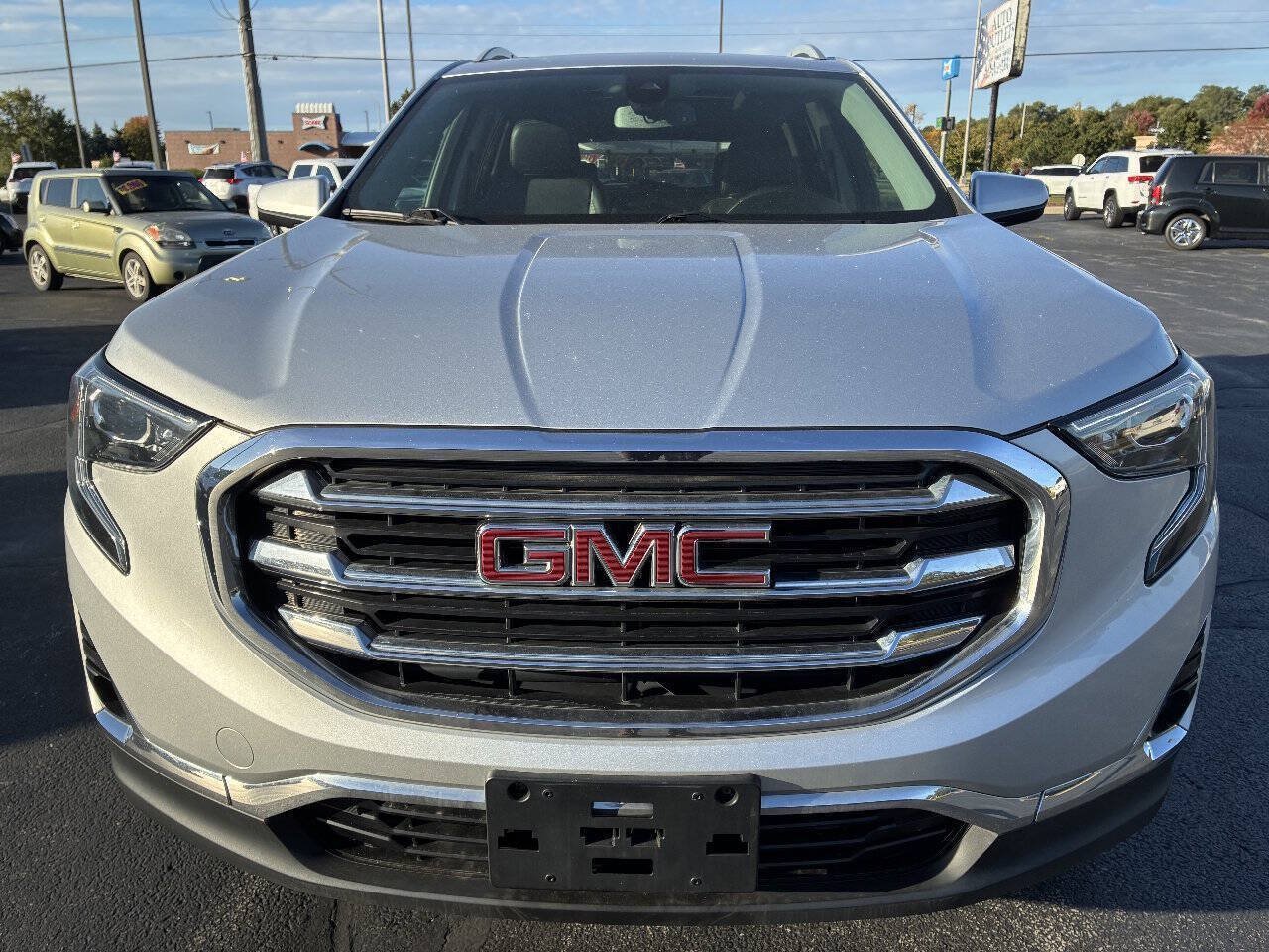 Used 2020 GMC Terrain SLT w/ GMC Pro Grade Package AWD/4WD image 8