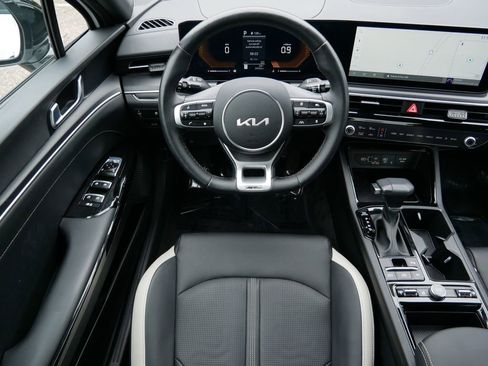 Used 2025 Kia K5 GT-Line AWD/4WD image 12