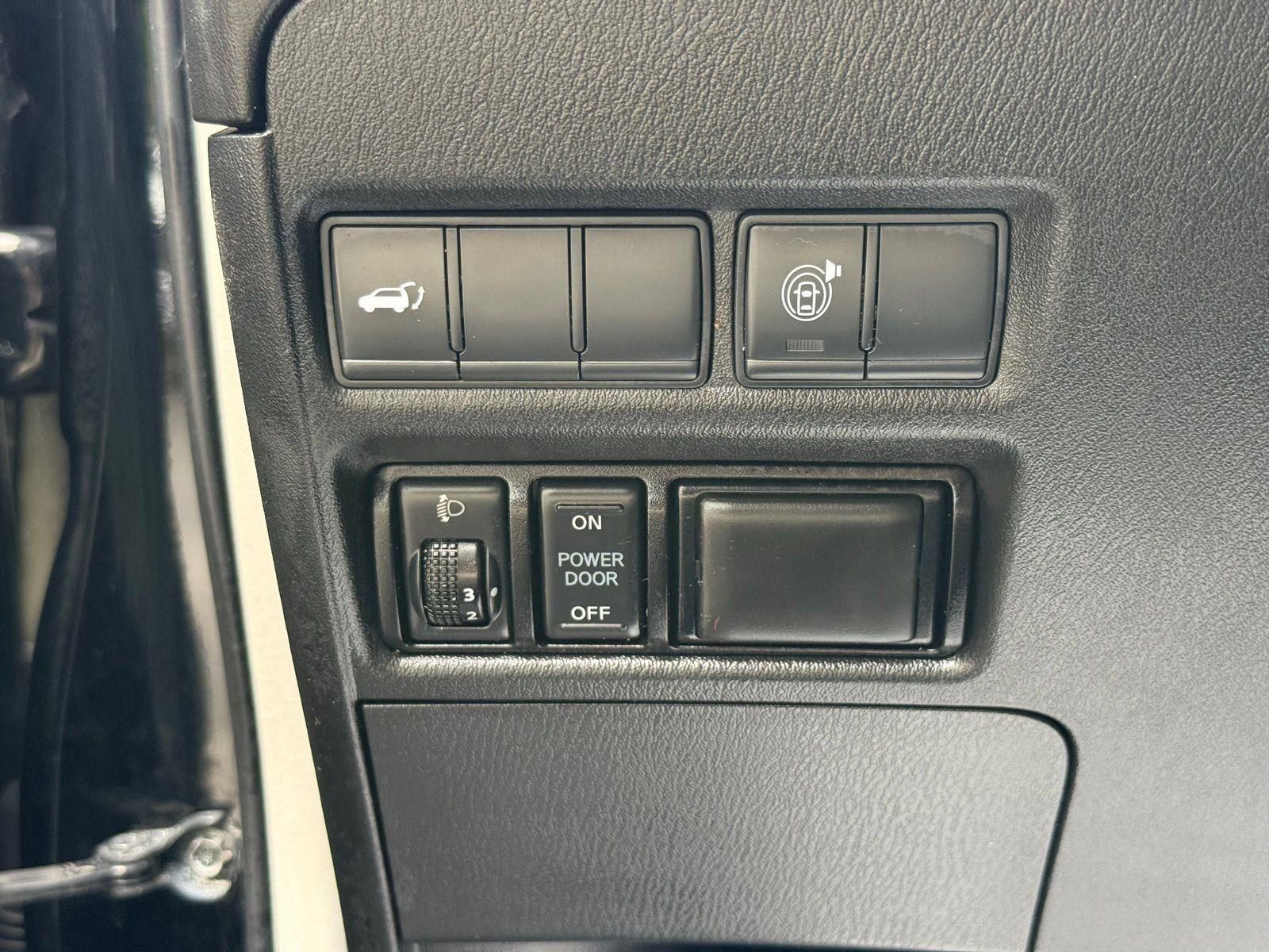 Used 2018 Nissan Armada SL w/ Premium Package RWD image 50