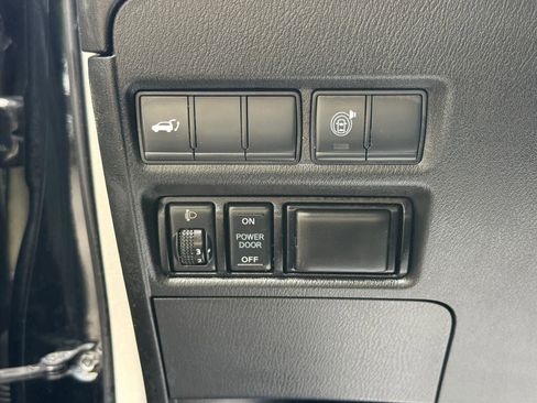 Used 2018 Nissan Armada SL w/ Premium Package RWD image 50