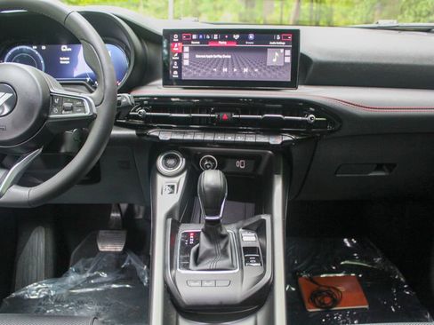 Certified 2024 Dodge Hornet GT image 25