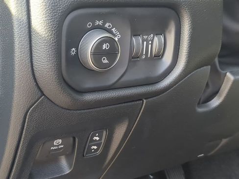 New 2026 RAM 1500 Laramie w/ Laramie Preferred Package AWD/4WD image 32