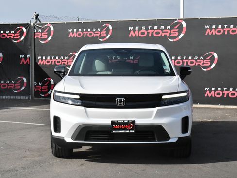 Used 2024 Honda Prologue EX image 2