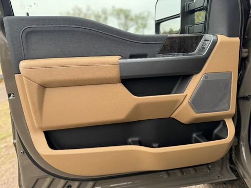 New 2026 Ford F250 Lariat image 16