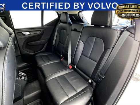 Certified 2024 Volvo XC40 B5 Ultimate w/ Protection Package Premier AWD/4WD image 33