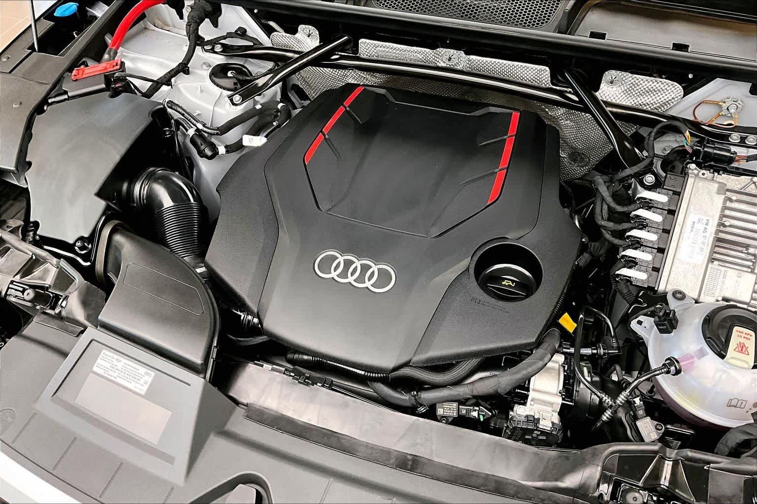Used 2023 Audi SQ5 Premium Plus AWD/4WD image 29