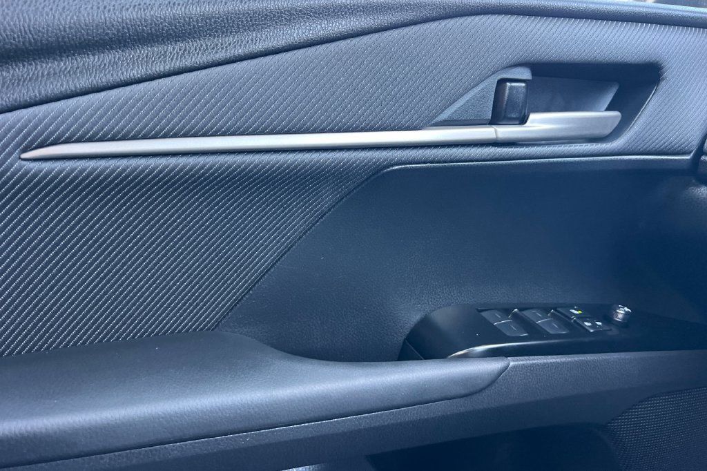 Certified 2026 Toyota Camry SE w/ Convenience Package FWD image 14