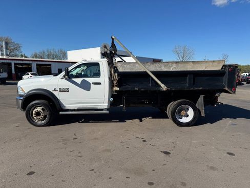Used 2018 RAM 5500 Tradesman w/ Power & Remote Entry Group AWD/4WD image 3