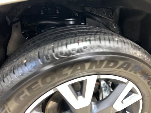 Used 2025 Toyota 4Runner TRD Sport Premium AWD/4WD image 11