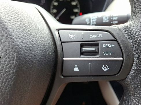 Certified 2023 Honda HR-V LX image 21