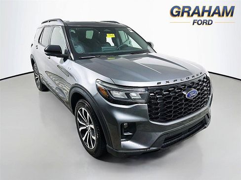 New 2026 Ford Explorer ST-Line image 1