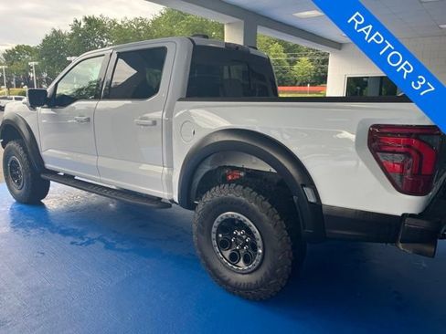 Used 2025 Ford F150 Raptor AWD/4WD image 4