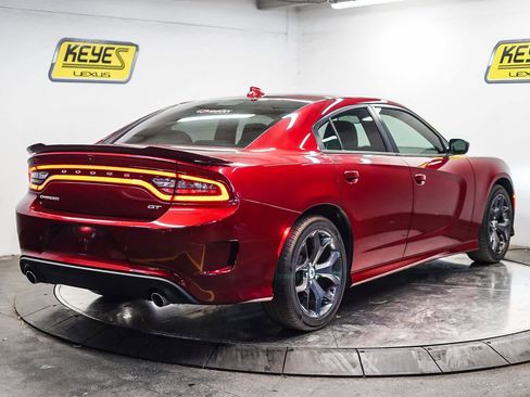 Used 2019 Dodge Charger GT image 4