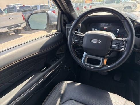 Used 2023 Ford Expedition Max Platinum image 22