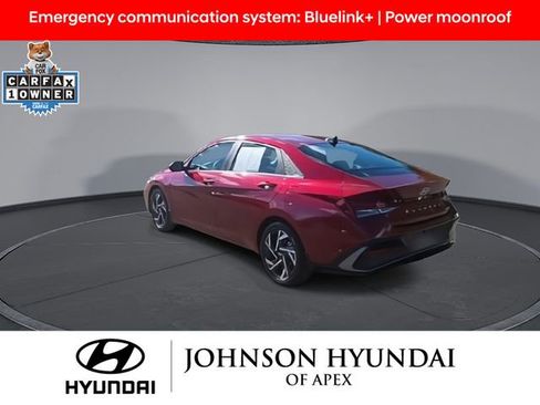 Certified 2025 Hyundai Elantra Limited FWD image 7
