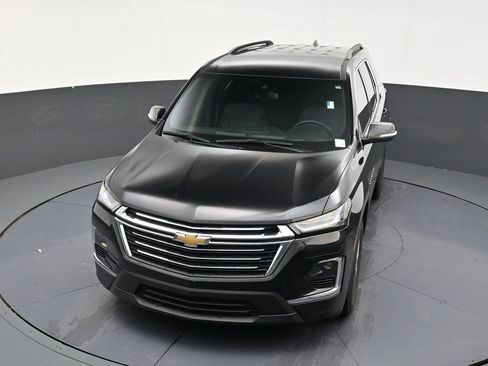 Used 2023 Chevrolet Traverse LT FWD image 16