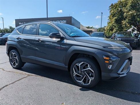 New 2026 Hyundai Kona SEL Premium image 2
