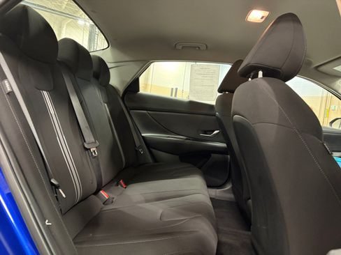 Used 2024 Hyundai Elantra SEL FWD image 32