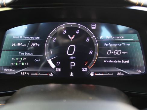 Used 2022 Chevrolet Corvette Stingray Preferred Cpe w/ 2LT RWD image 9